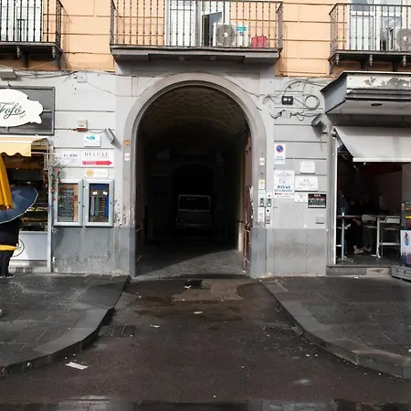 Oda ve Kahvaltı Royal Station